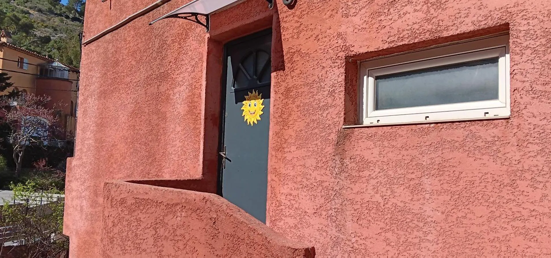 Grand Appartement Tout Confort, 2 Chambres, Clim, Grande Terrasse, Parking Privatif Gratuit, Au Calme Parc Des Calanques Marseille